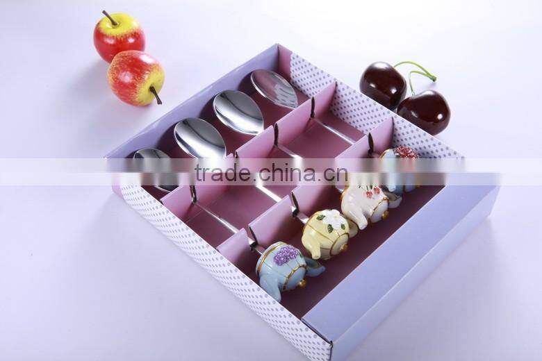 Cute cat and cake design metal table spoons for dessert