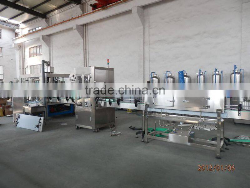 Automatic small carbonated drink filling machines / 3-in-1 machine for soda water rinser,filler and capper