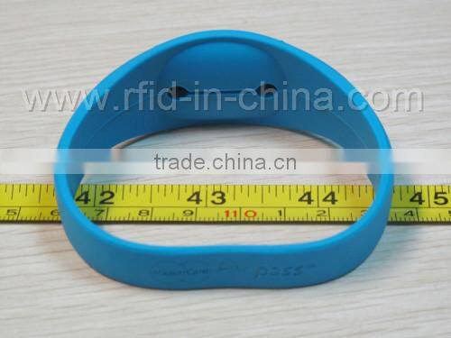 New Launched 125KHz or 13.56MHz RFID watchband