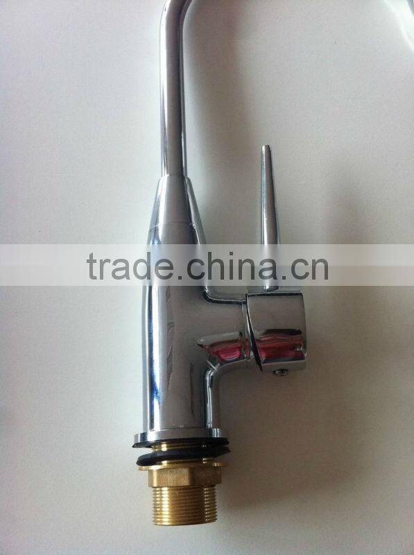 new type of long neck kitchen faucet