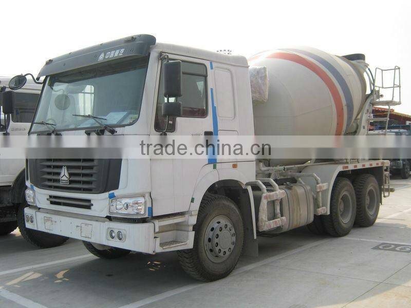 Hot sell 8m3 Sinotruk Howo concrete mixer truck