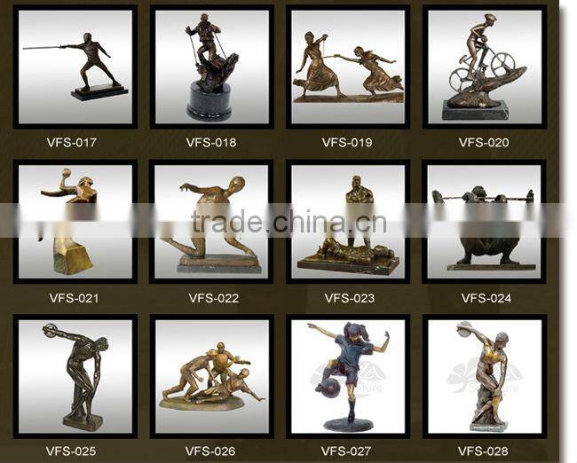 high quality monkey golfing statue