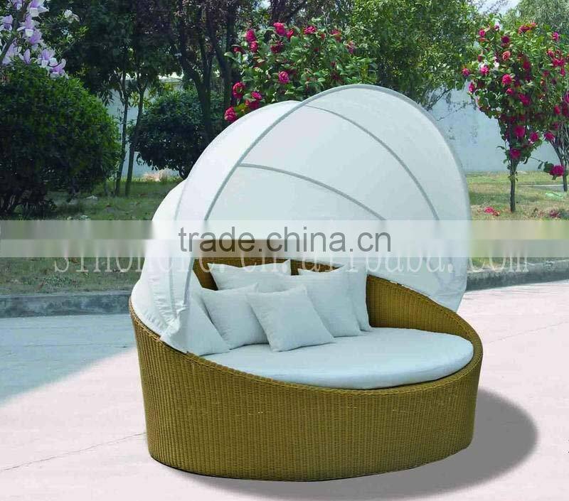 Outdoor Rattan Daybed With Canopy AK1075