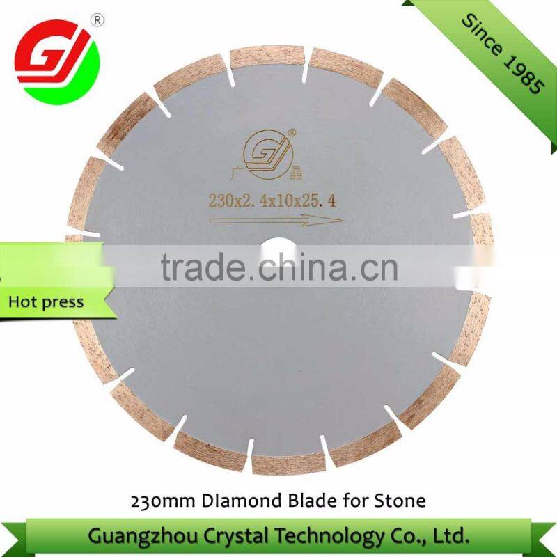 Dry cutting diamond cutting disc for stone diamond saw blade