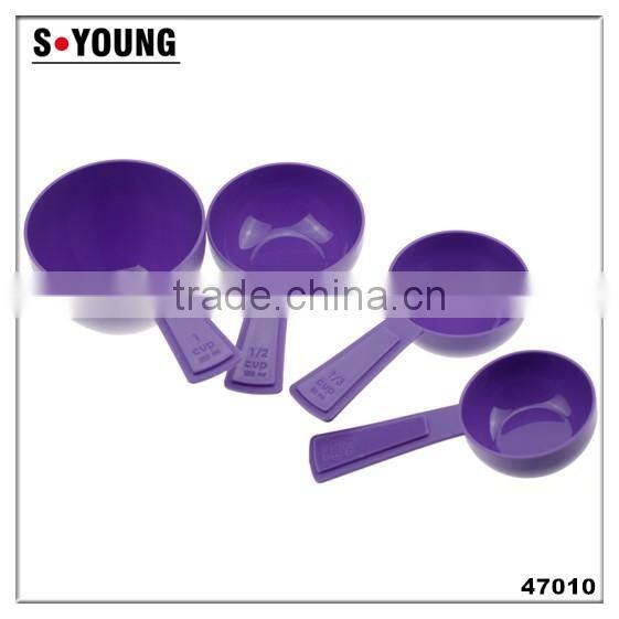 47010 4pcs plastic Measuring Cups and Spoons Set