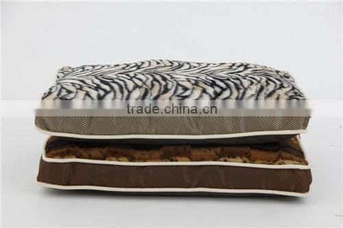 Wild Animal Pattern Plush for Indoor &Outdoor use Pet bed