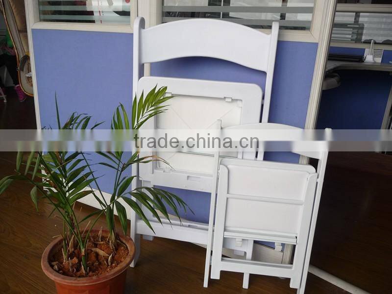Made in china outdoor popular resin wedding plastic folding chair