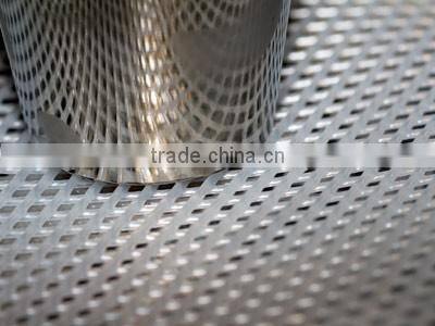 Protective nets for industry and mechanics