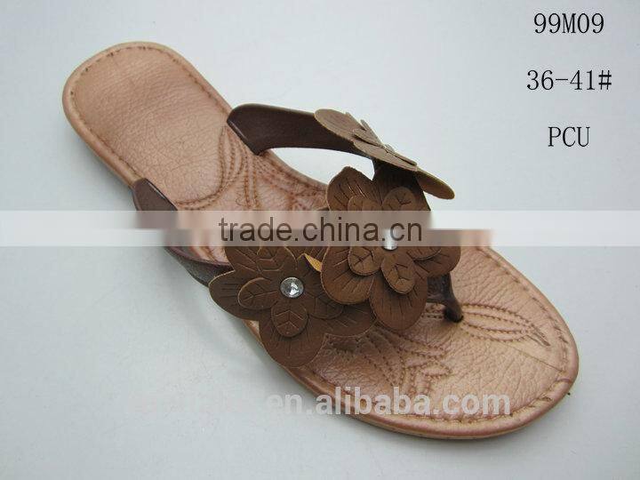 Hot Selling and Fashion PCU Women Slippers with Flower for Summer 2014