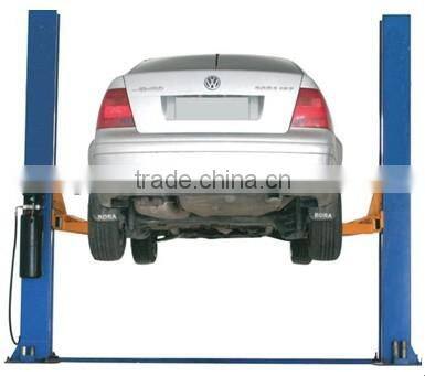 Two Post Floor Plate Hydraulic Lift