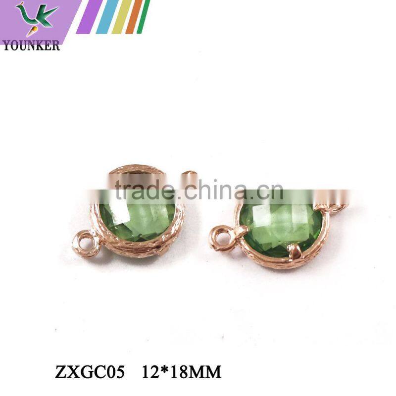2016 New Design Hot Sale Zircon Faceted Pendant Glass Gold & Silver Bezel Paw Setting gemstone Connectors for Jewelry Making.