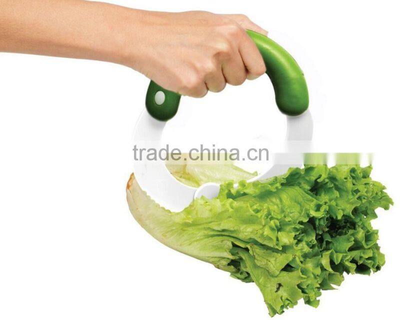 Food grade plastic vegetable fruit cutter salad cutter for kitchen Salad Shears Lettuce Chopper
