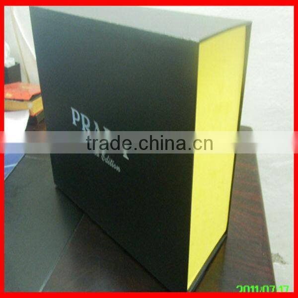 Hot Stamping Custom Made Magnetic Gift Boxes Wholesale