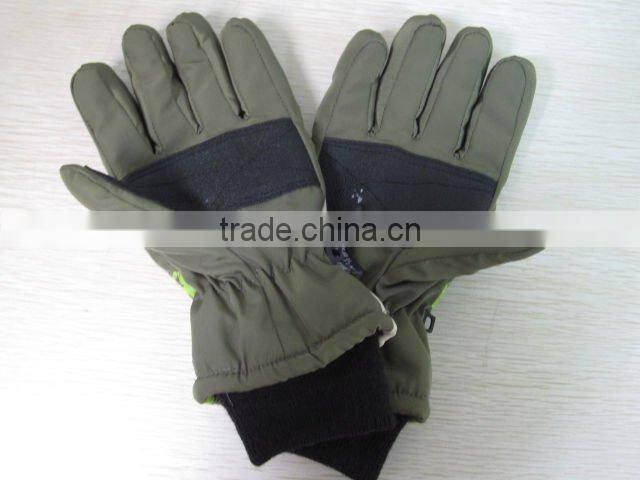 WHOLESALE,OEM, high quality!sport gloves,custom sports gloves made in china