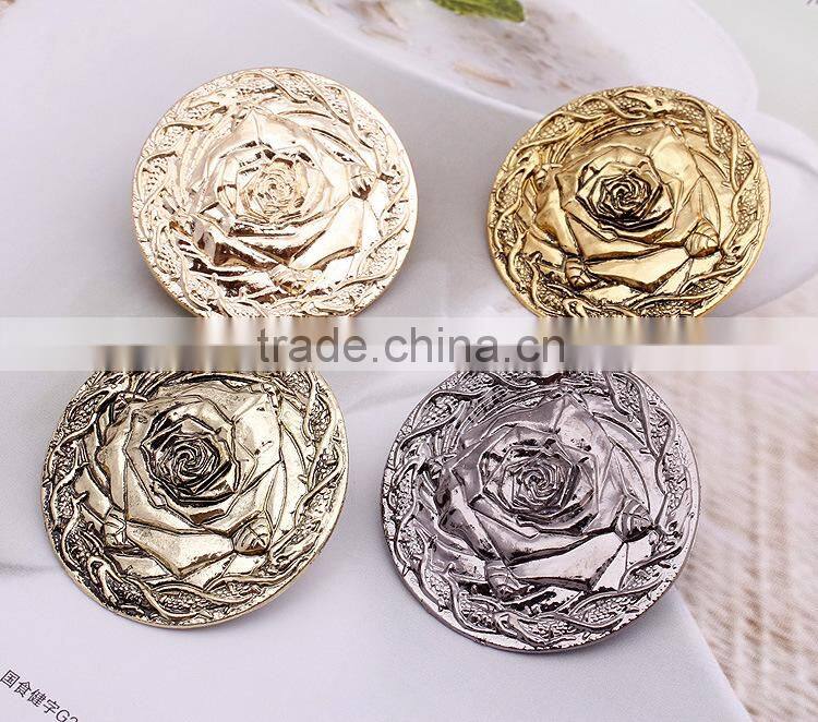China wholesale Game of throne alloy custom logo Rose Brooch