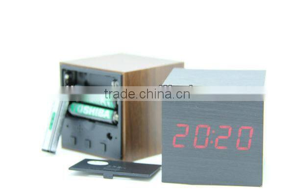 Wood voice control desktop clock portable desktop clock digital desktop clock