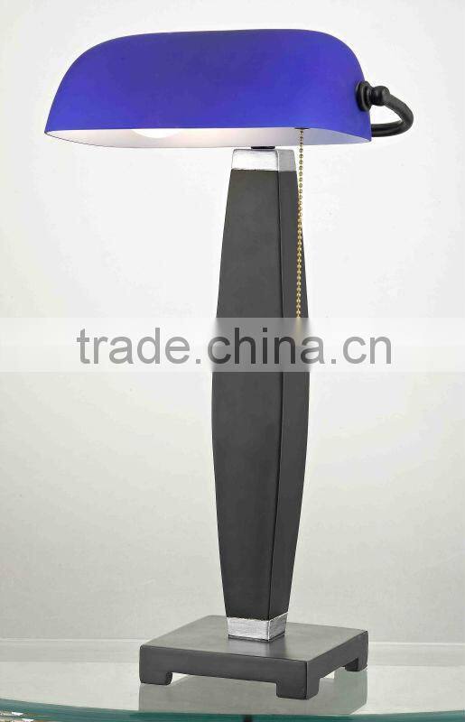 Bank table and desk lamp with balck finish and glass lens from zhong shan factory