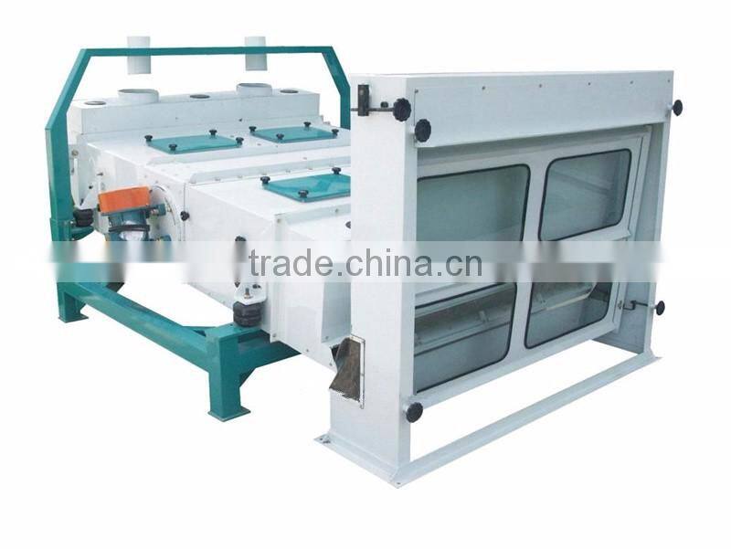 Automatic cleaning machine used for corn maize wheat