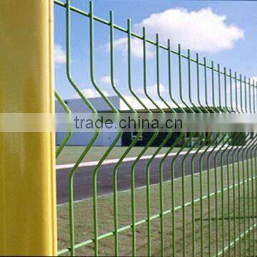 Green garden fence netting