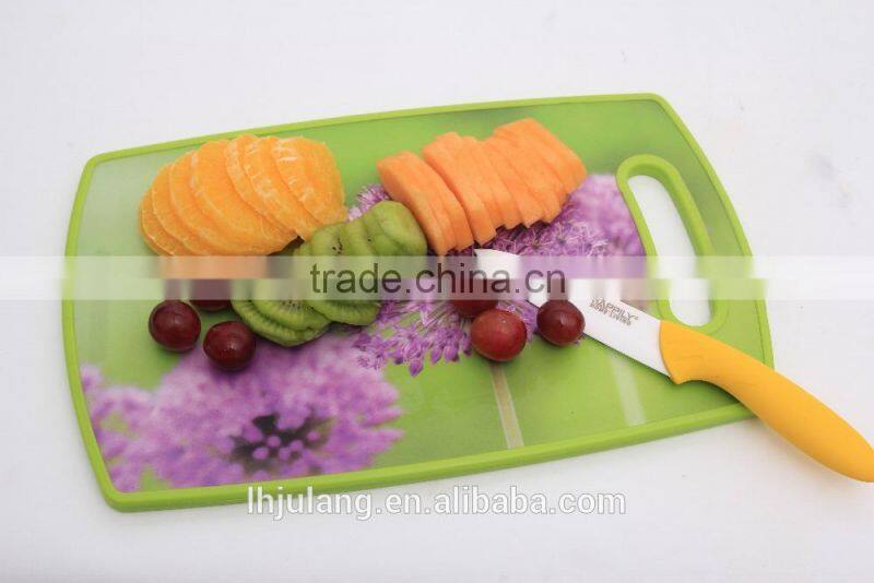 Useful Plastic chopping board/Non-slip plastic chopping board for kitchen
