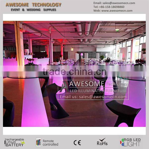 Lumino LED SQU CONE Cocktail Table