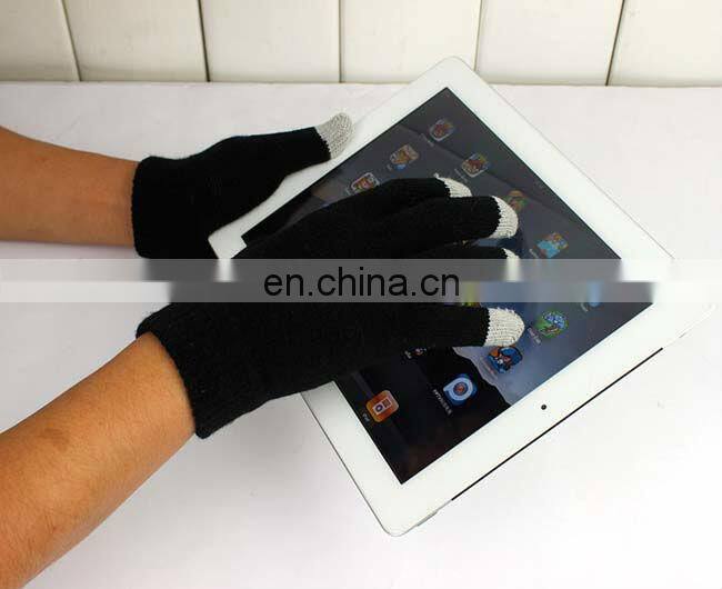 Practical three warmer fingertips touchscreen gloves for winter