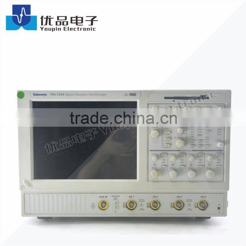 Tektronix TDS5104 Oscilloscope 4 Channels, 1 GHz, 5 GS/s