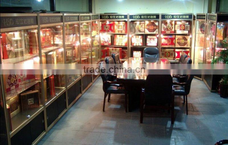 Transparent window natural kraft paper box