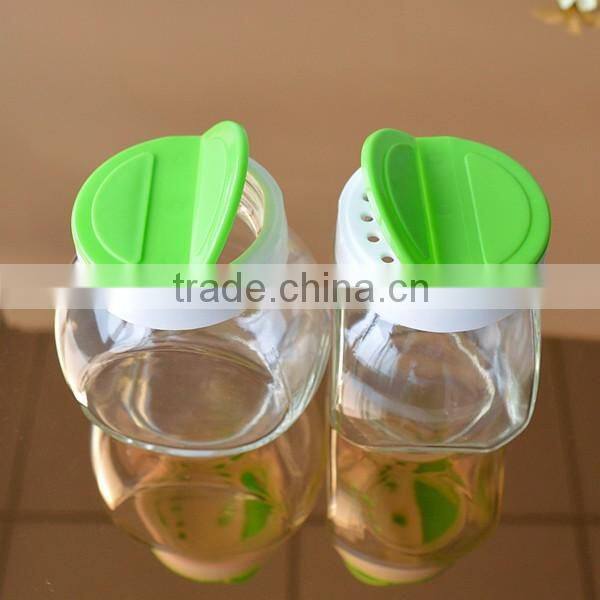 Different size storage glass jar with plastic lid for christamas