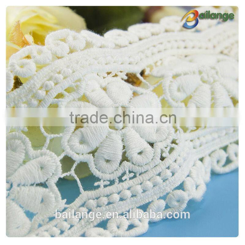 2015 pop top New Arrival Embroidered water soluble 100% cotton embroidered lace for clothes
