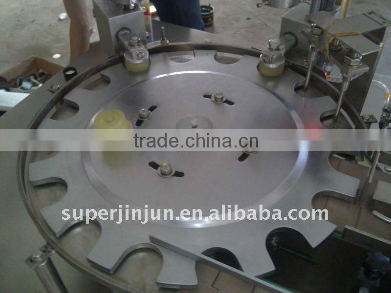 plastic cap liner machine