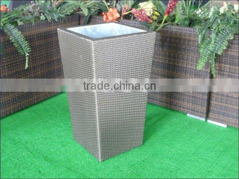 China modern design rattan flower pot in garden sets in patio outdoor furnitur