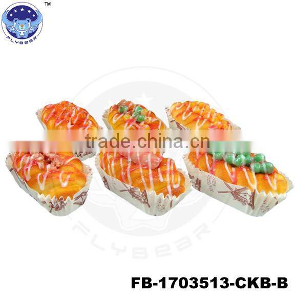Bread with salad designs shredded coconut stuffing Fake food Promotional Gifts simulated models