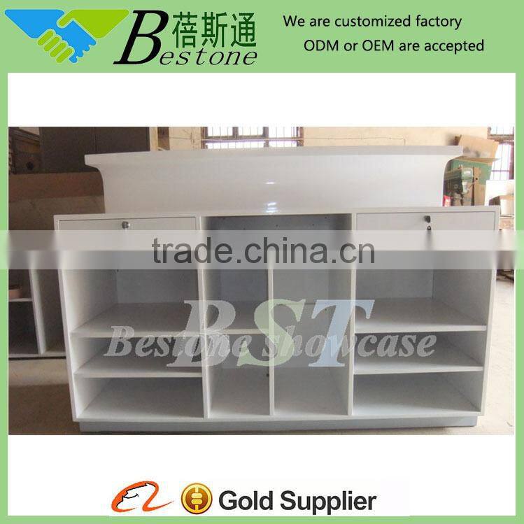 Curved modern reception front desk