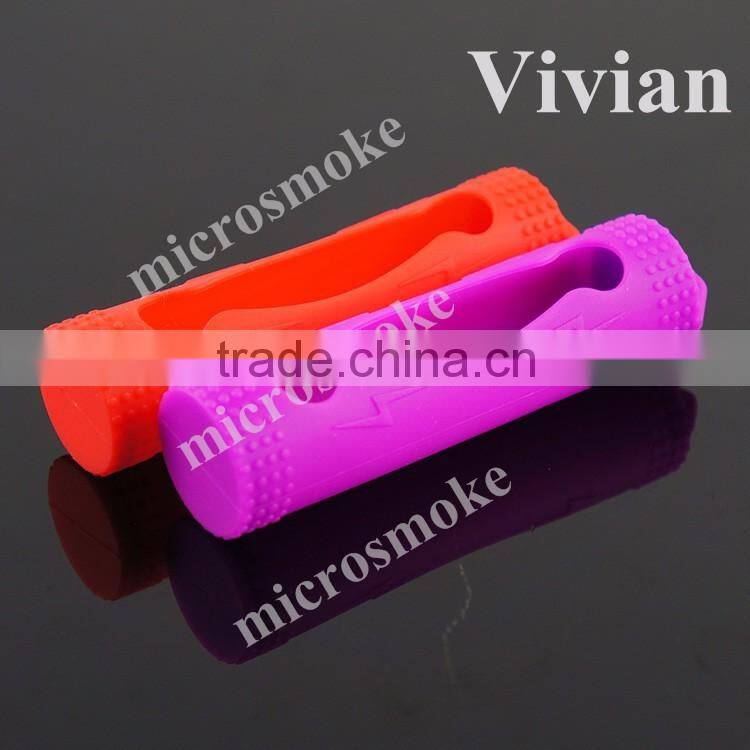 Fashion 18650 battery holder case non-toxic rubber battery case 18650 battery wholesale