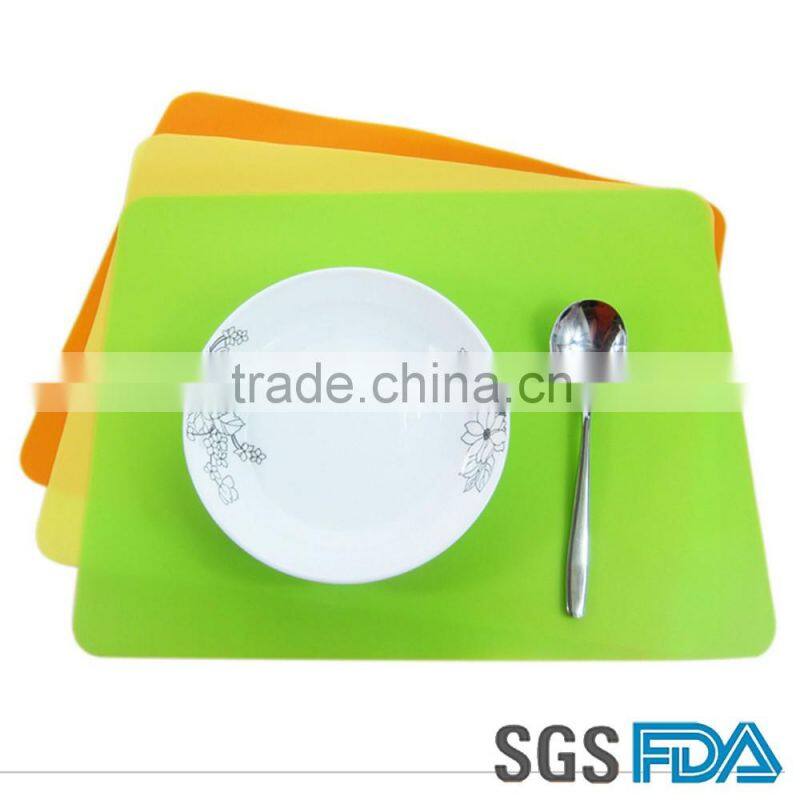High quanlity big silicone table mat for kids kitchenware mat