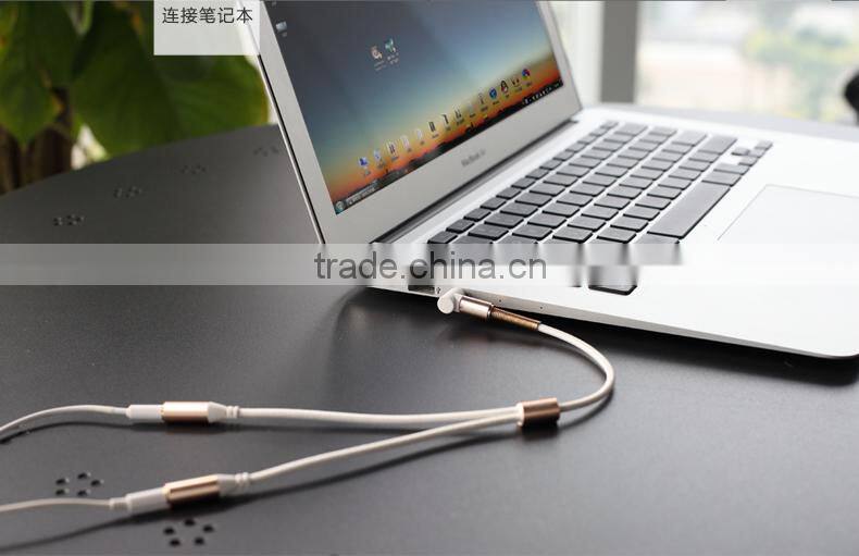 ROCK 3.5mm Audio Cable Y Splitter For iPhone for Android Mobile Phone Fashion 0.3m Audio Video Cable MT-5366
