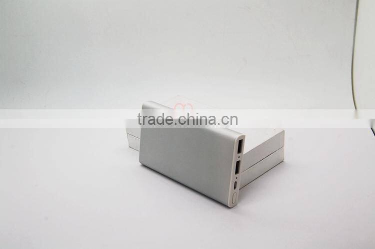 Manufactory power bank W008 aluminium alloy High quality polymer 5000mah power bank portable external battery charger for samsu