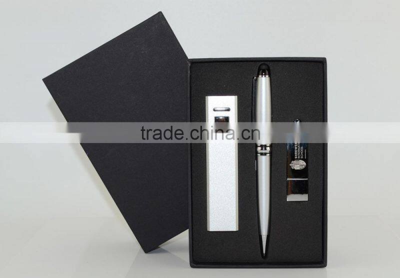 High Quality New Made custom Business VIP gift set (With metal power bank/stylus pen/usb disk )