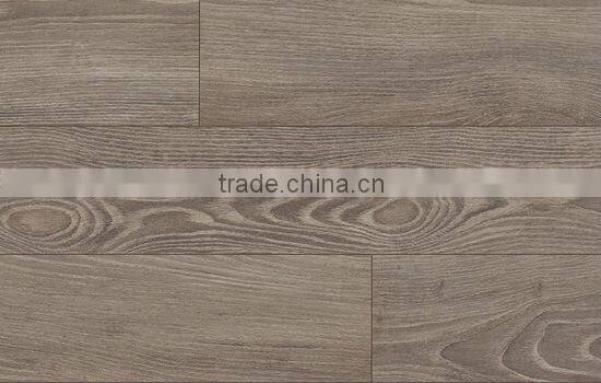Three Layer & Multilayer Red & White Oak Engineered Wood Flooring