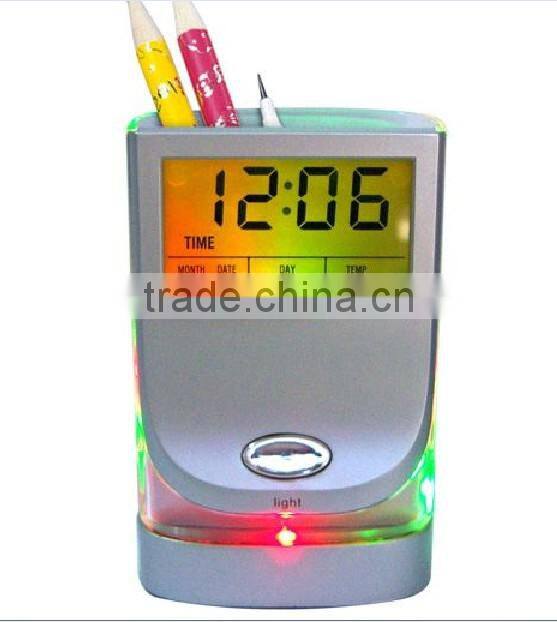 hot sale cheap digital led color change wooden pen holder clock