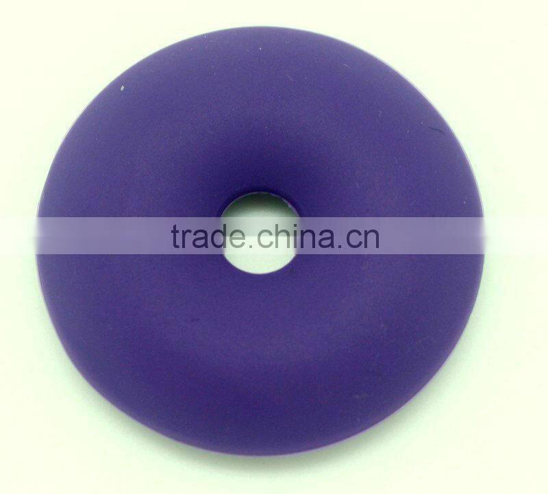 2013 custom design colorful silicone teething necklace