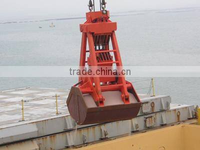 hand operated lifting equipment on truck, Model No.:SQ18S5, 18ton truck crane with telescopic booms.