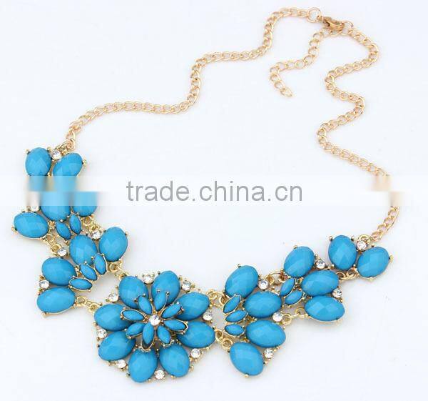 Metal Acrylic Flower Vintage Collar Pendant Statement Necklace Women Necklaces & Pendants Fashion Necklaces for Women 2014