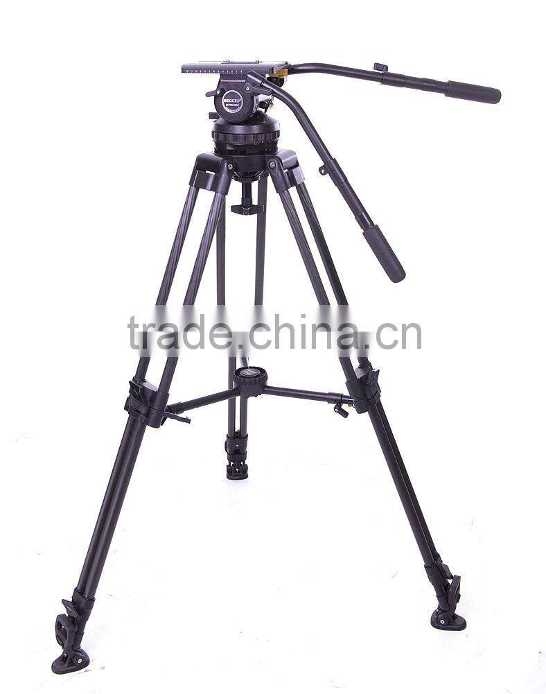 Professional video camera tripod Secced Reach Plus 5 tripod with pan bar and ground spreader loading 44kg