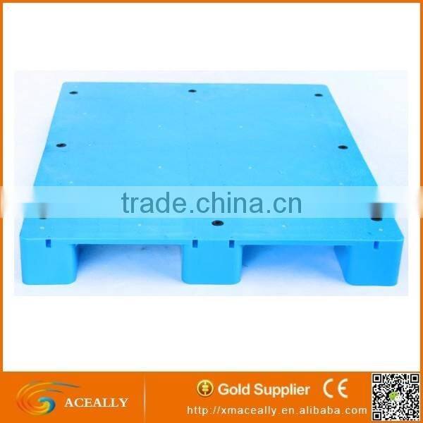 9 Feet Euro Flat Top Plastic Pallet