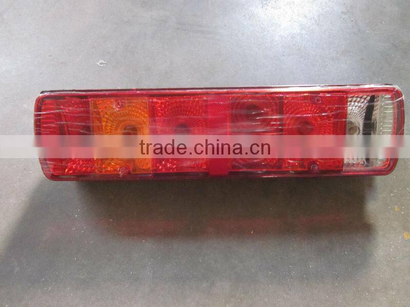 heavy truck rear right combination lamp WG9719810002 howo shacman truck parts taillight