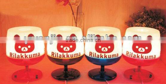 fashion Bear pattern red wine glass night light / lamp