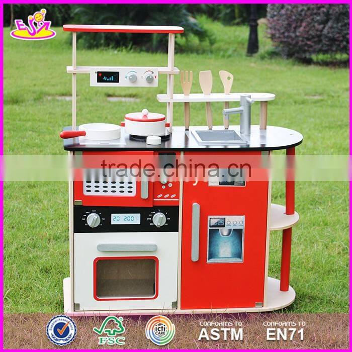 2017 New design red kids pretend play wooden kitchen toy W10C211