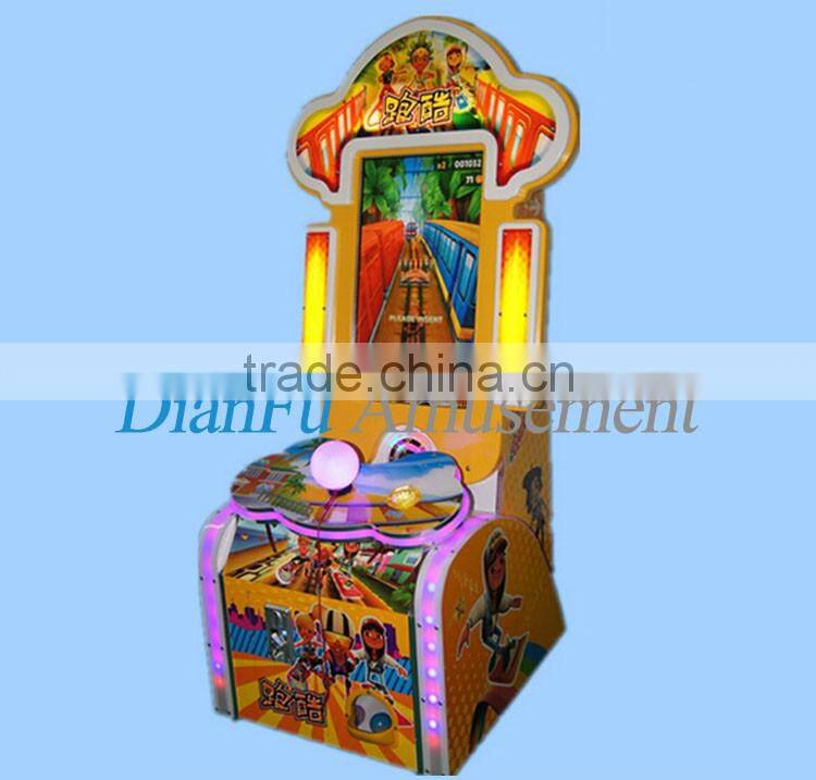 Hottest 2016 new kids subway runing cool coin operated game machine